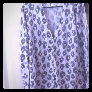 Old Navy Sz L Leopard Print Button Down Sweater